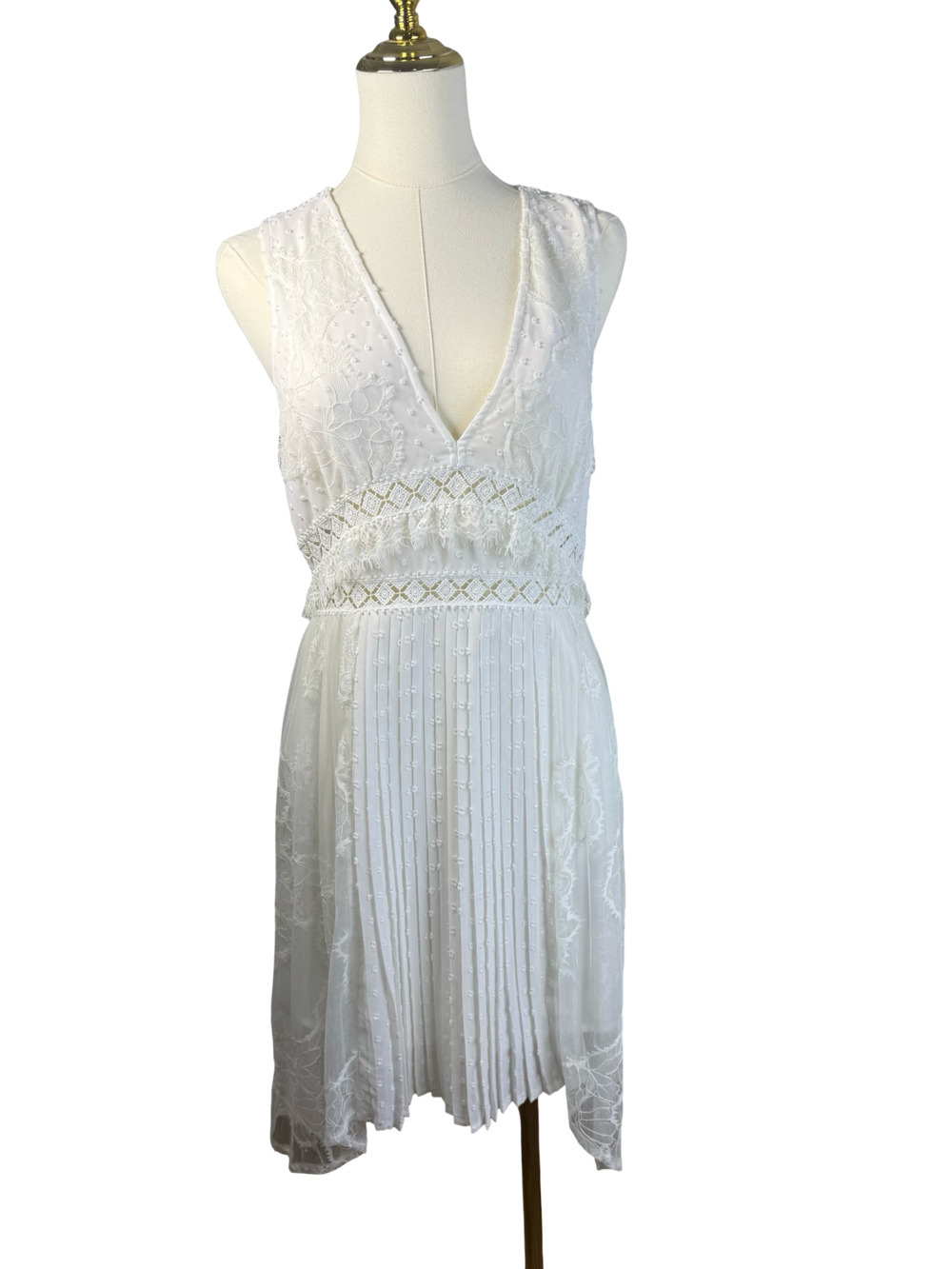 Foxiedox Babette Sleeveless Lace Insert Pleated Mini Dress - Picture 2 of 10